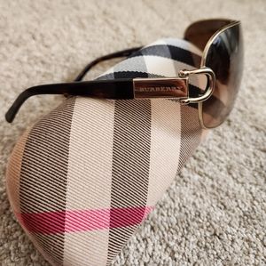 Burberry sunglasses